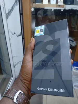 New Samsung Galaxy S21 Ultra 5G 512 GB Silver
