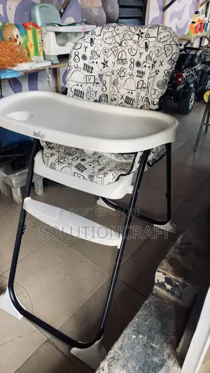 Adjustable Highchair