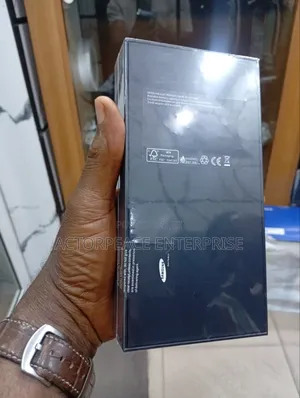 New Samsung Galaxy S21 Ultra 5G 512 GB Silver