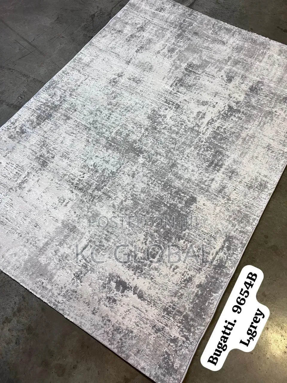 Home Quality Rug 5/7 7 /10