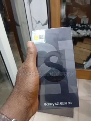 New Samsung Galaxy S22 Ultra 5G 256 GB Black