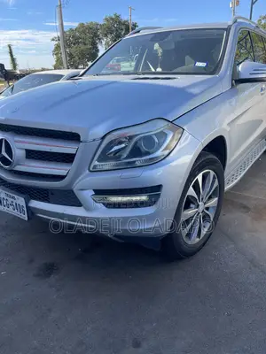 Mercedes-Benz GL-Class GL450 4MATIC 4dr SUV AWD (3.0L 6cyl Turbo 7A)