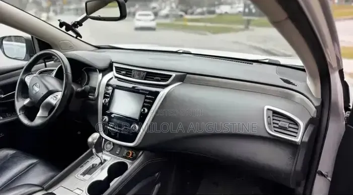 Nissan Murano 2018 Silver