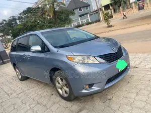 Toyota Sienna LE 7 Passenger Mobility 2012 Blue