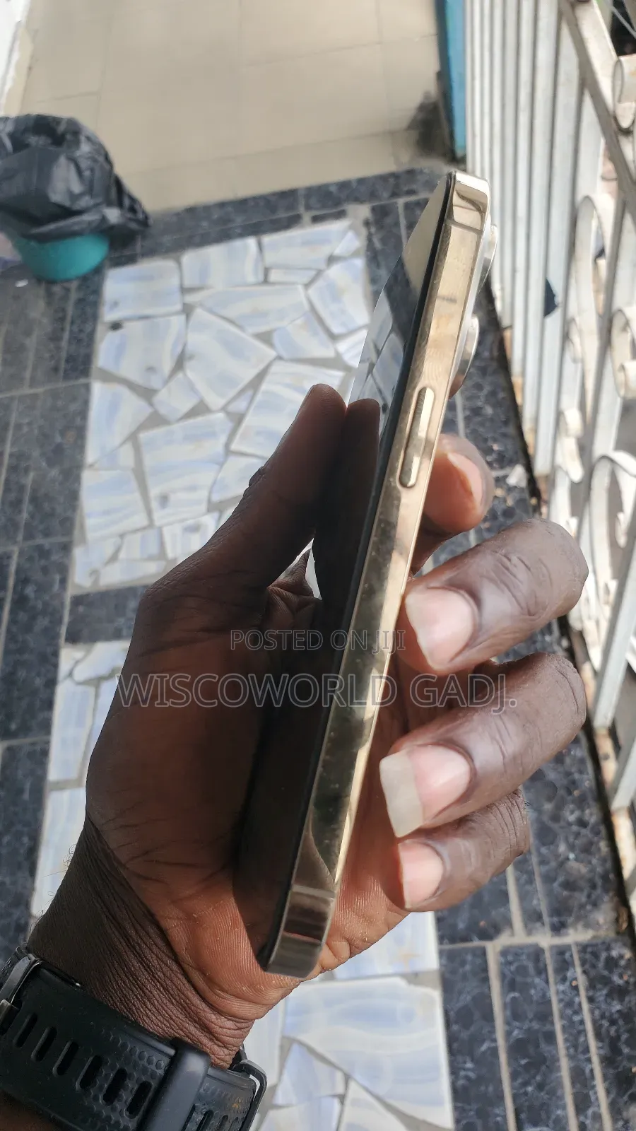 Apple iPhone 14 Pro 128 GB Gold