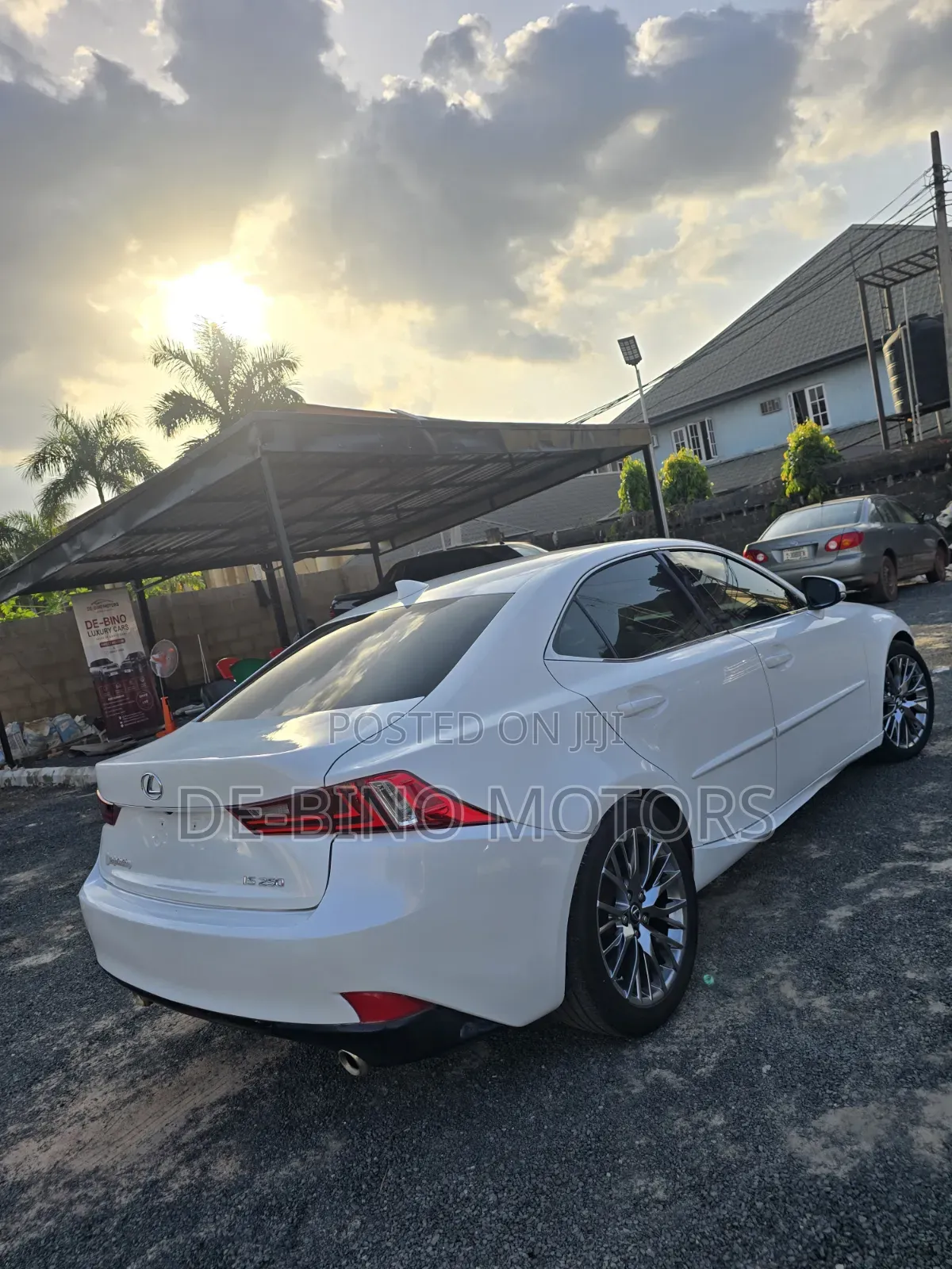 Lexus IS 2014 White