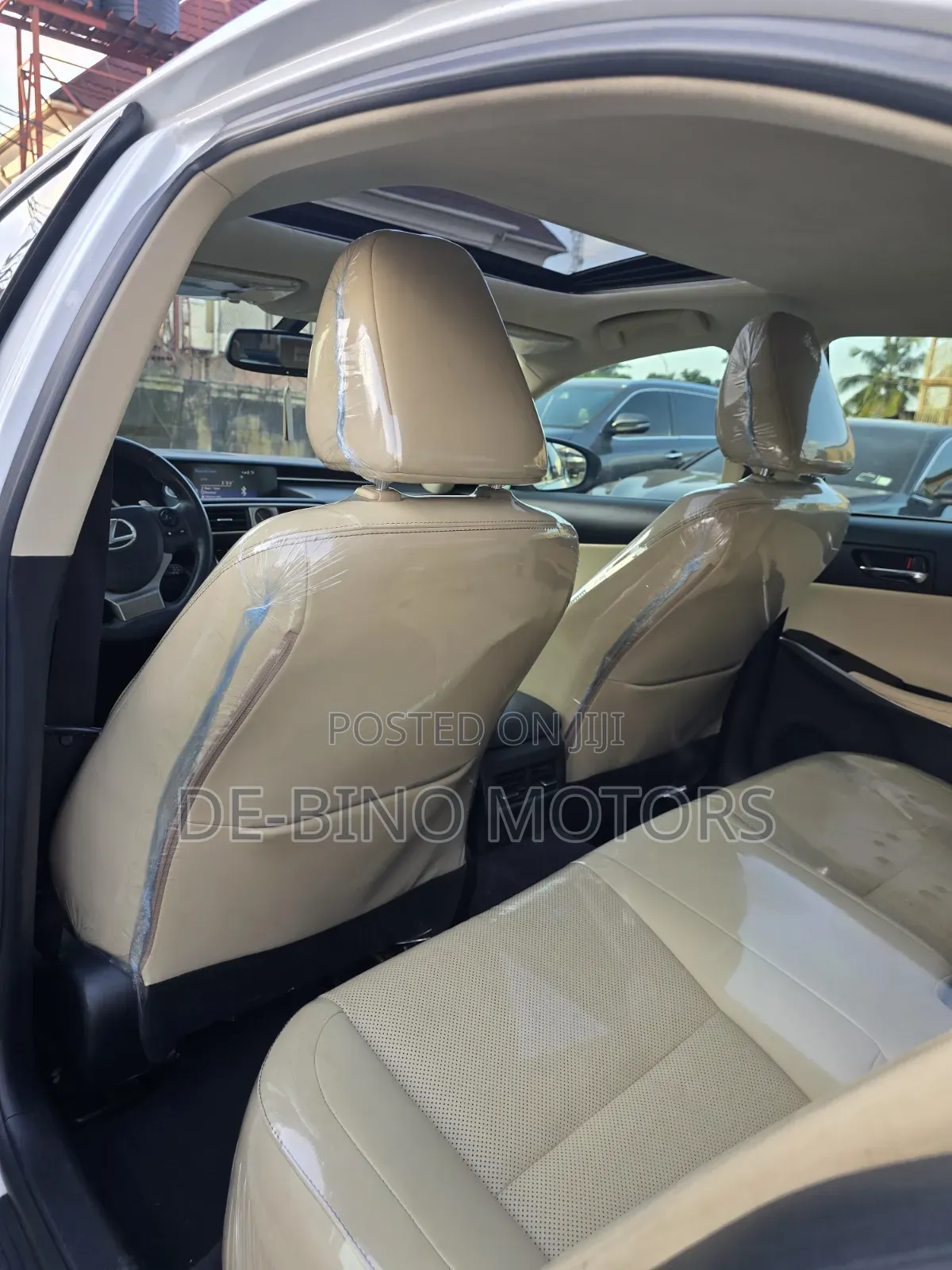 Lexus IS 2014 White