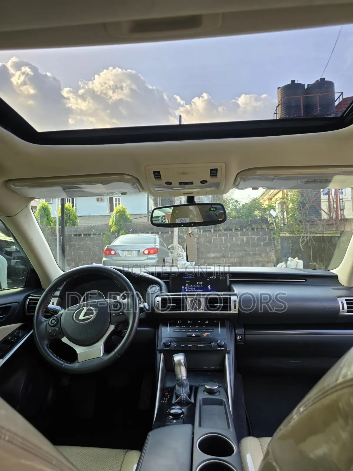 Lexus IS 2014 White