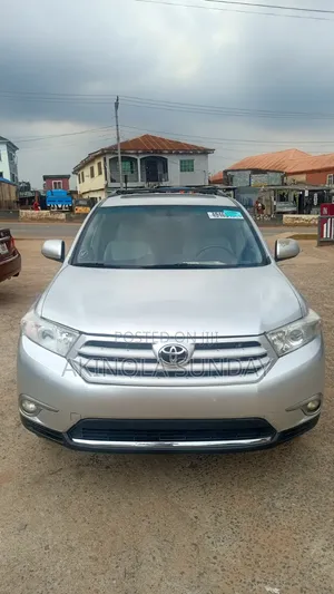 Toyota Highlander 2014 Silver