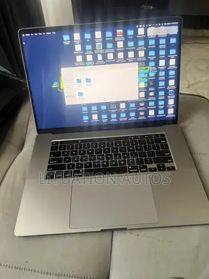 Laptop Apple MacBook Pro 2019 16GB Intel Core i9 SSD 1T
