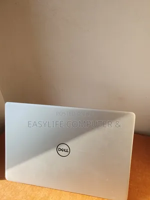 Laptop Dell Inspiron 13 5370 8GB Intel Core i5 SSD 256GB