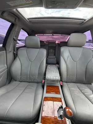 Toyota Camry 2011