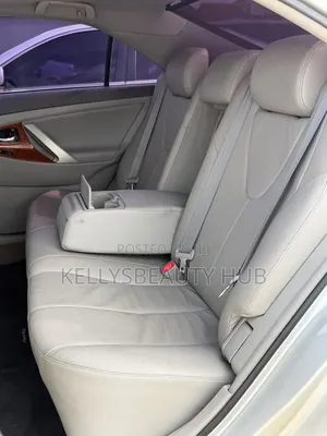Toyota Camry 2011
