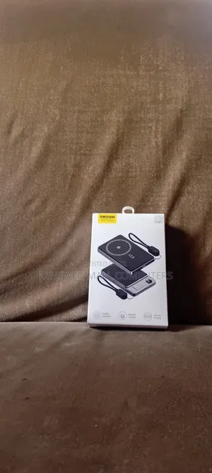 Magnectic Power Bank Smart Charger