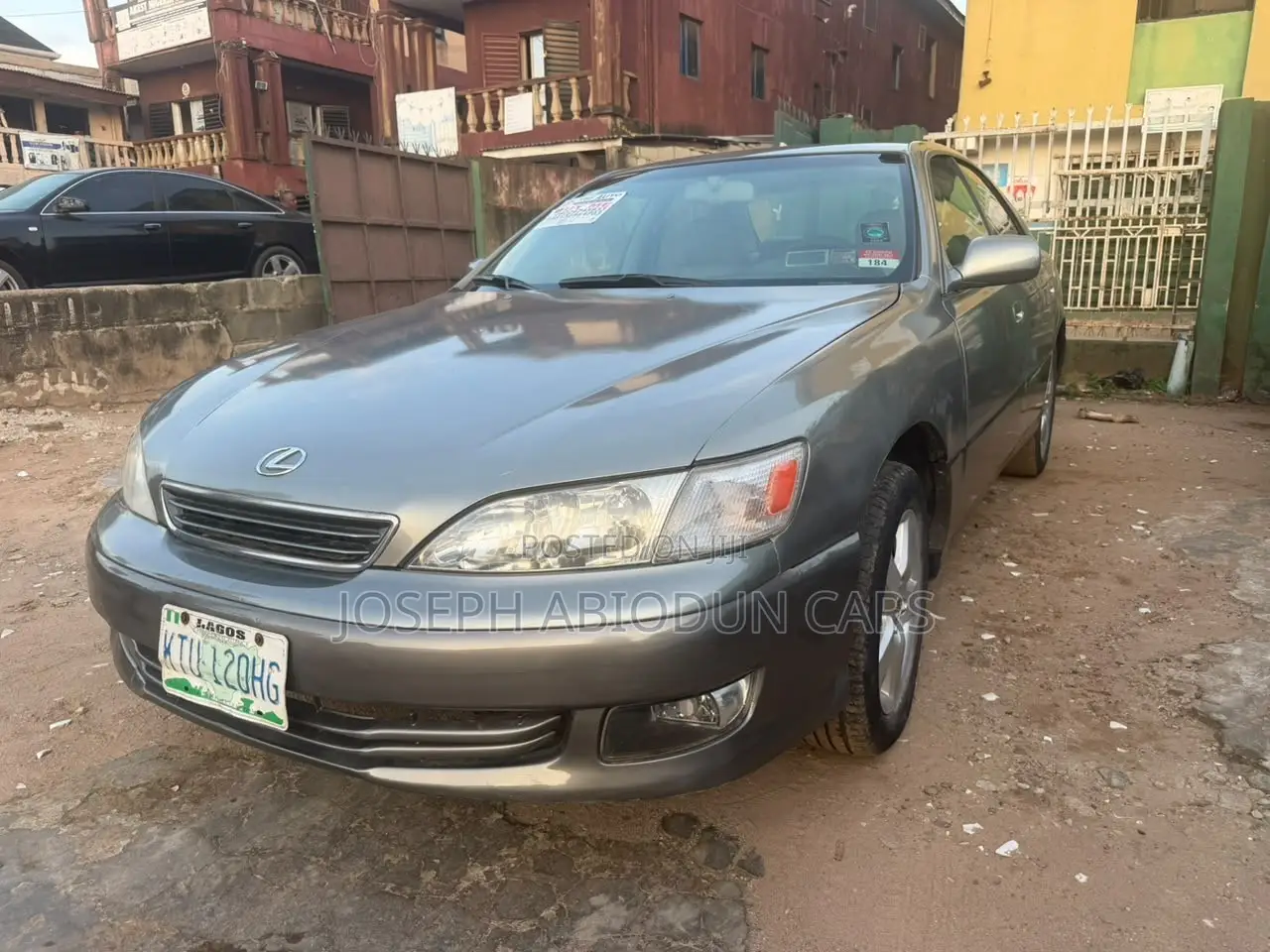 Lexus ES 300 2000 Gray