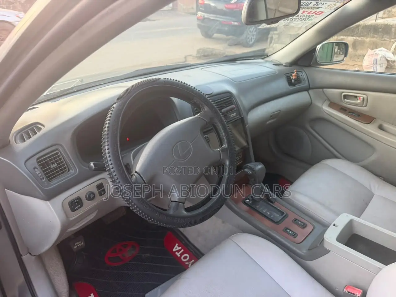 Lexus ES 300 2000 Gray