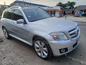 Mercedes-Benz GLK-Class 2009 Gray