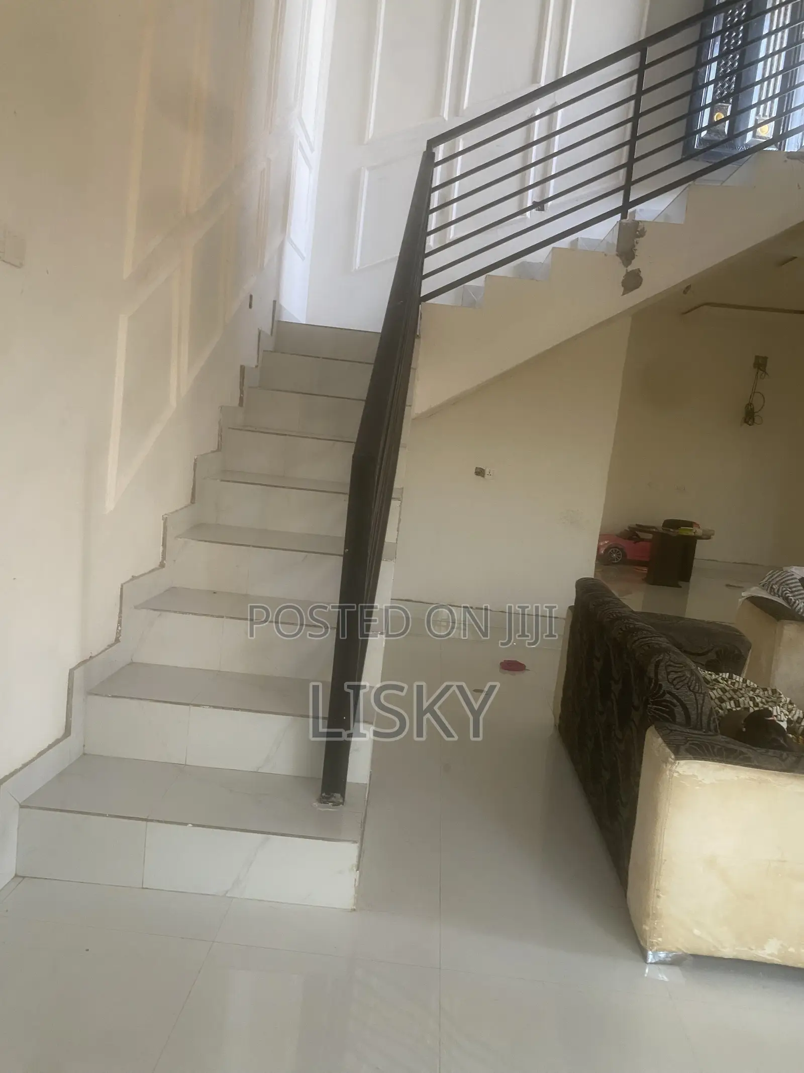 4bdrm Duplex in Edo State for sale