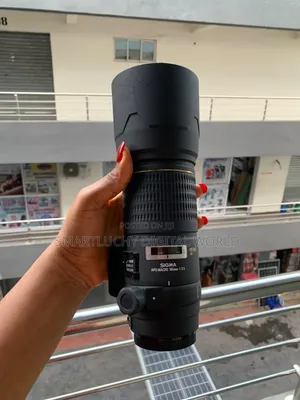 Sigma 180mm F/3.5 APO Macro HSM IF Prime Lens