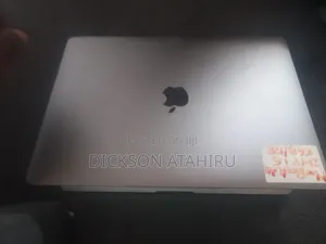 Laptop Apple MacBook Air 2018 8GB Intel Core i5 SSHD (Hybrid) 256GB