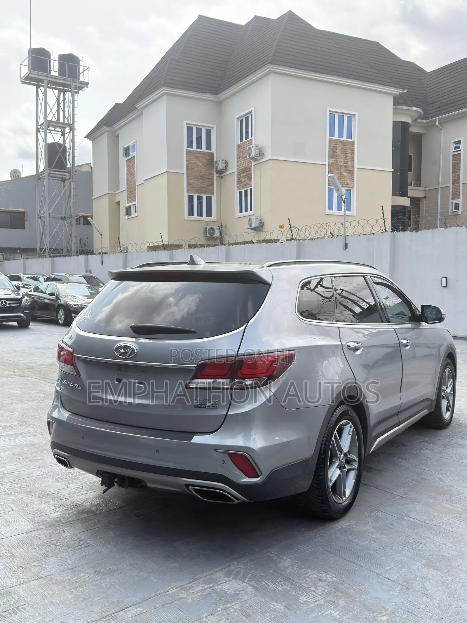 Hyundai Santa Fe 2017 Gray