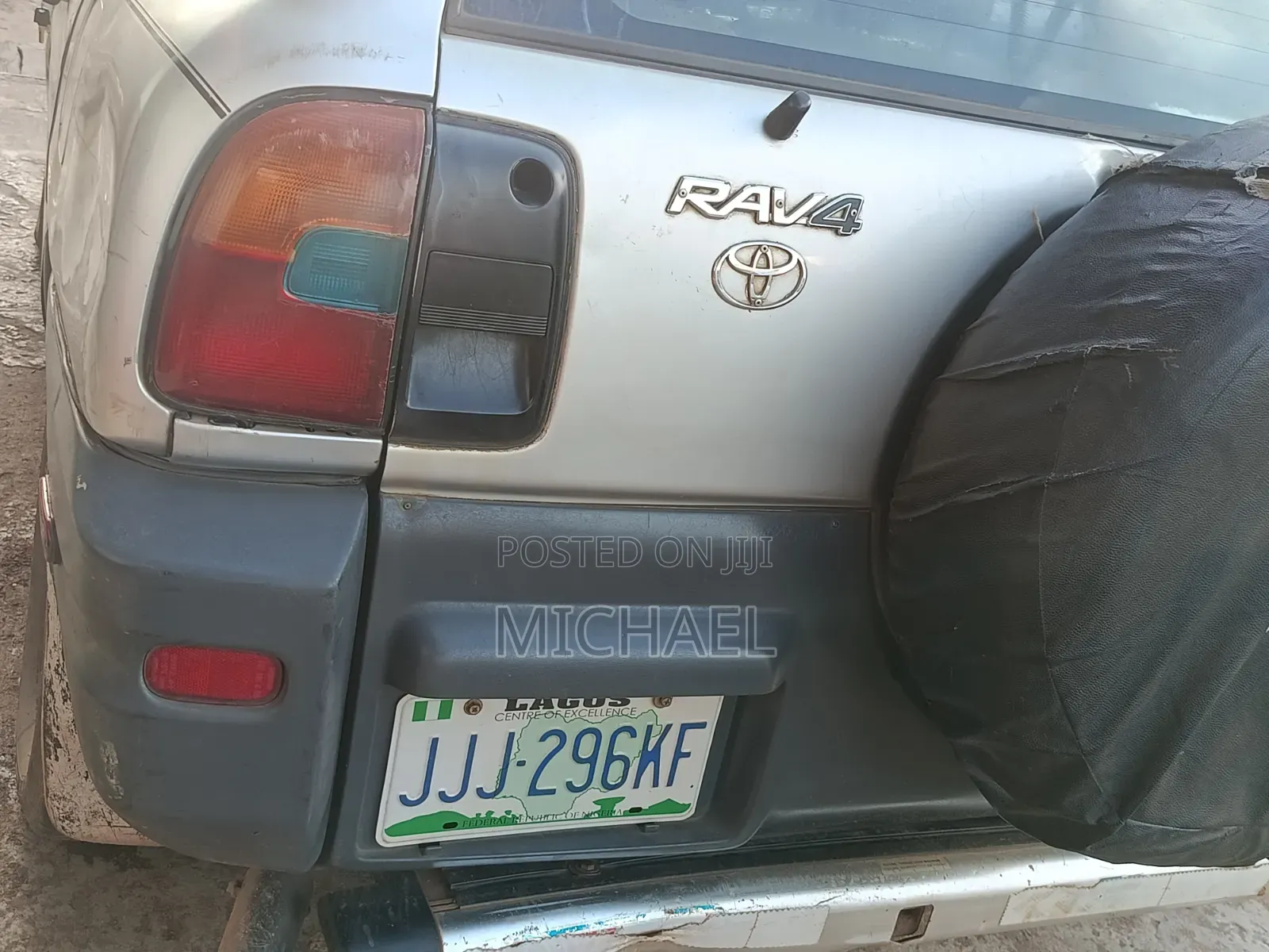 Toyota RAV4 Automatic 2000 Silver
