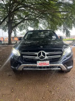 Mercedes-Benz GLC-Class 2018 Blue