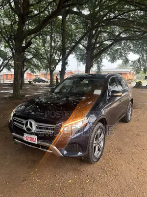 Mercedes-Benz GLC-Class 2018 Blue