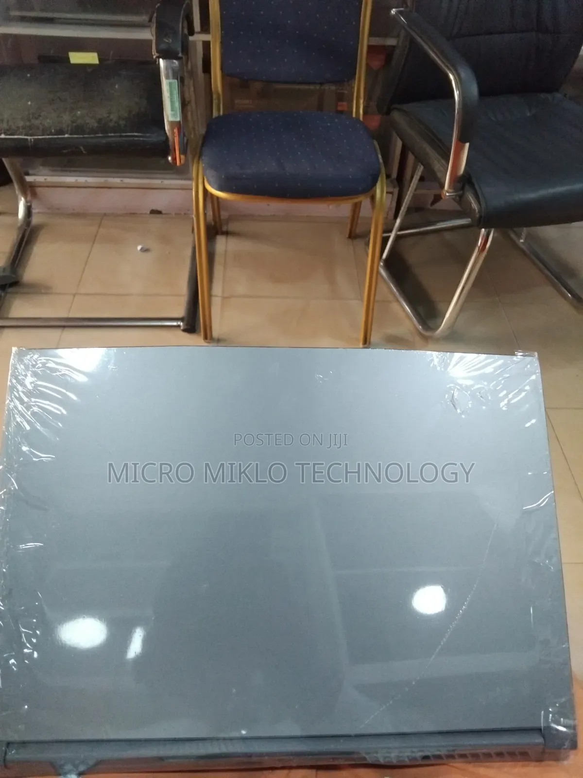 Laptop MSI GF75 Thin 1GB Intel Core i5 SSD 512GB