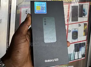 New Samsung Galaxy S23 128 GB Green