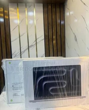 New Laptop Apple MacBook Pro 2025 M5 24GB Apple M5 SSD 1T