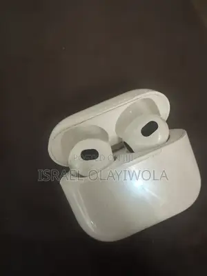 AirPods A2564