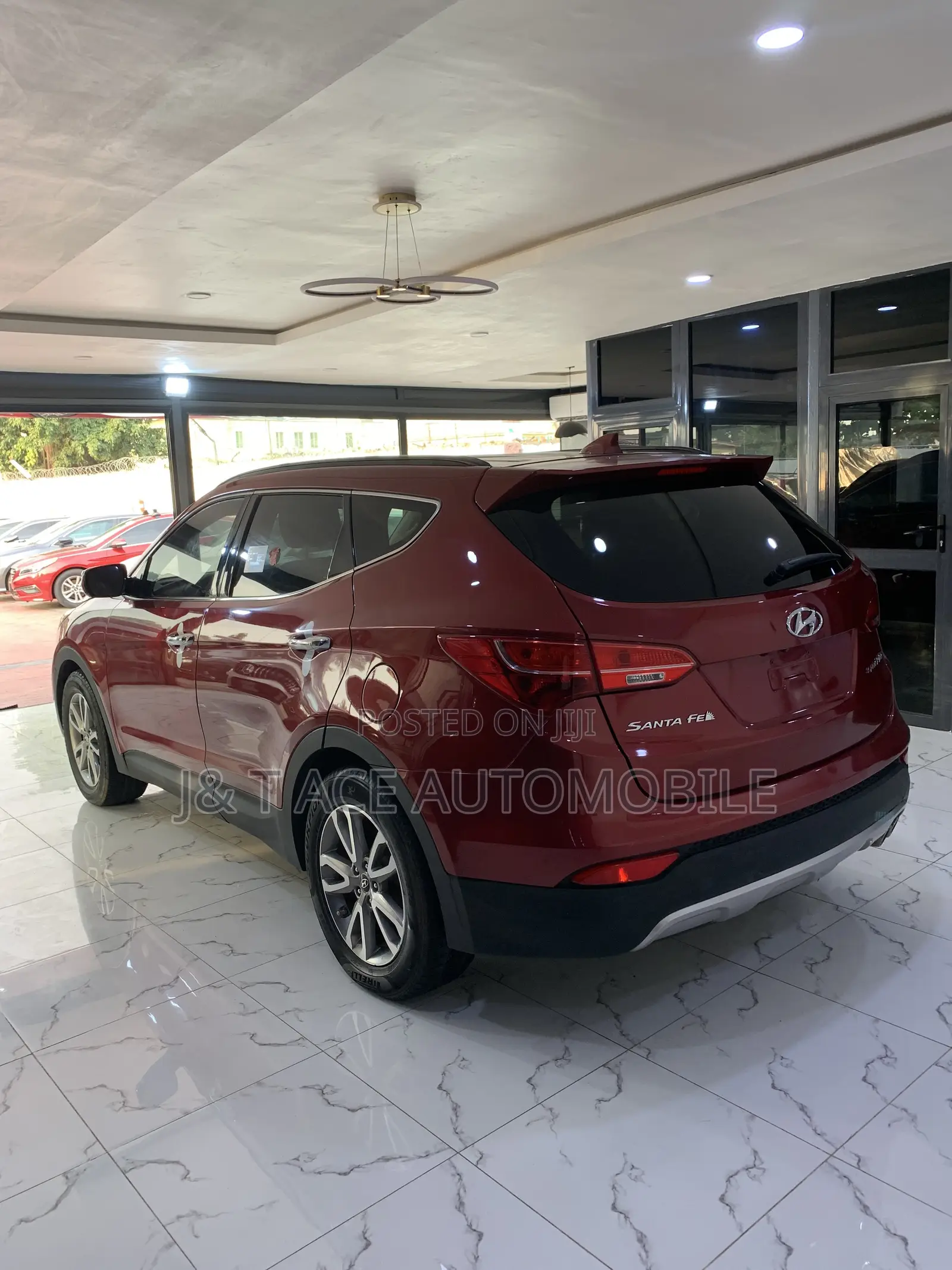 Hyundai Santa Fe 2014 Red