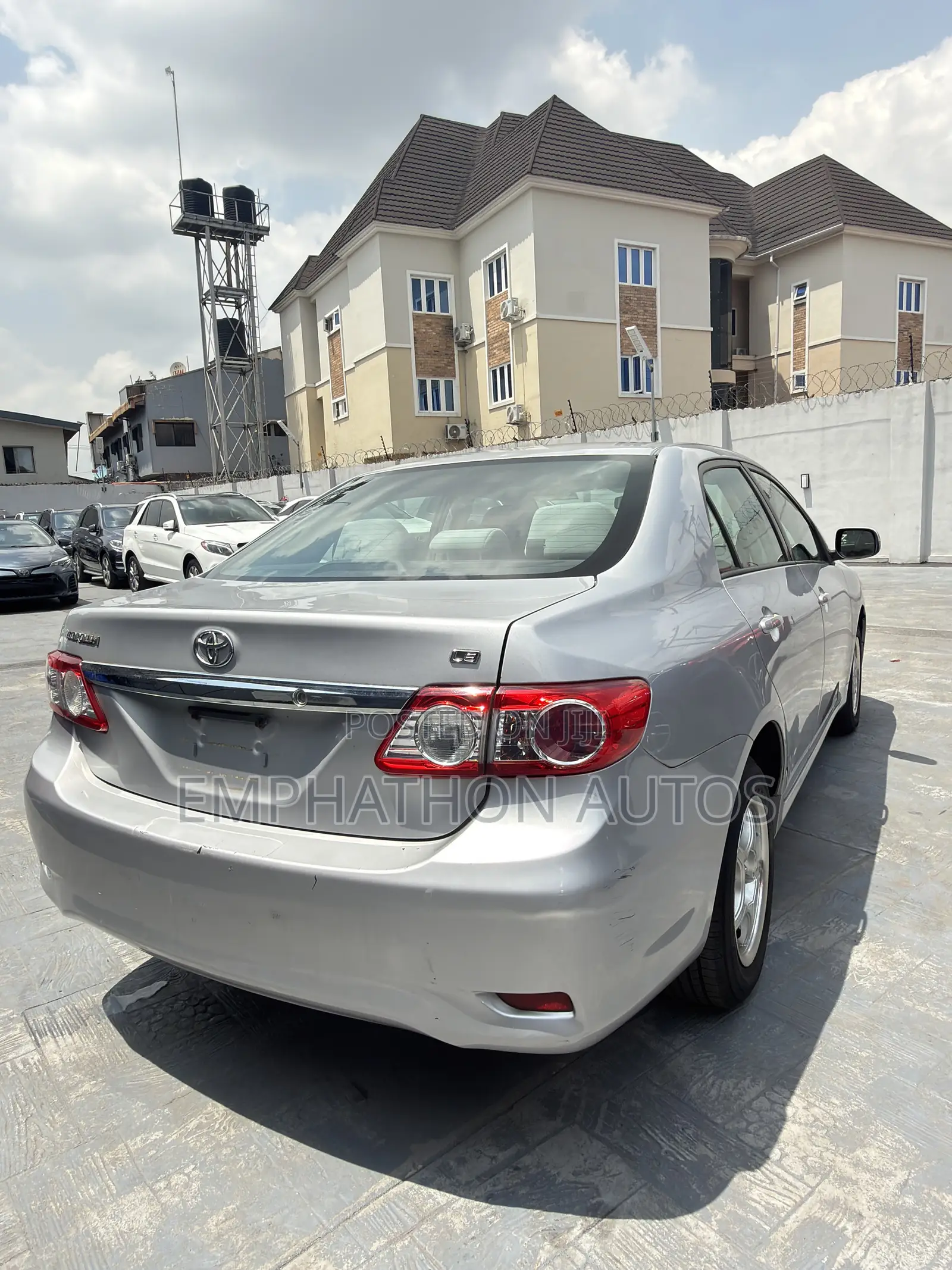 Toyota Corolla 2012 Silver