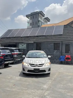 Toyota Corolla 2012 Silver