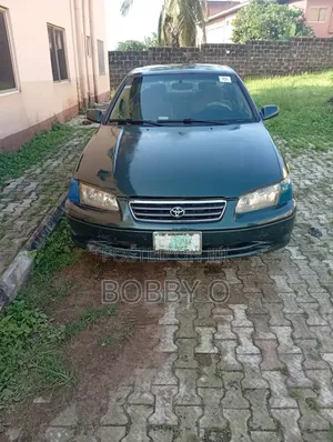 Toyota Camry LE 4dr Sedan (2.2L 4cyl 4A) 2001 Green