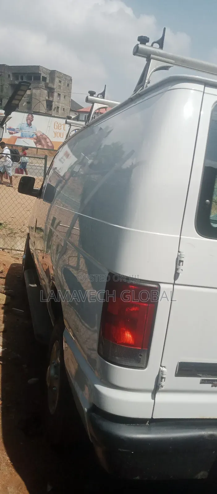 Ford E250 2014 White