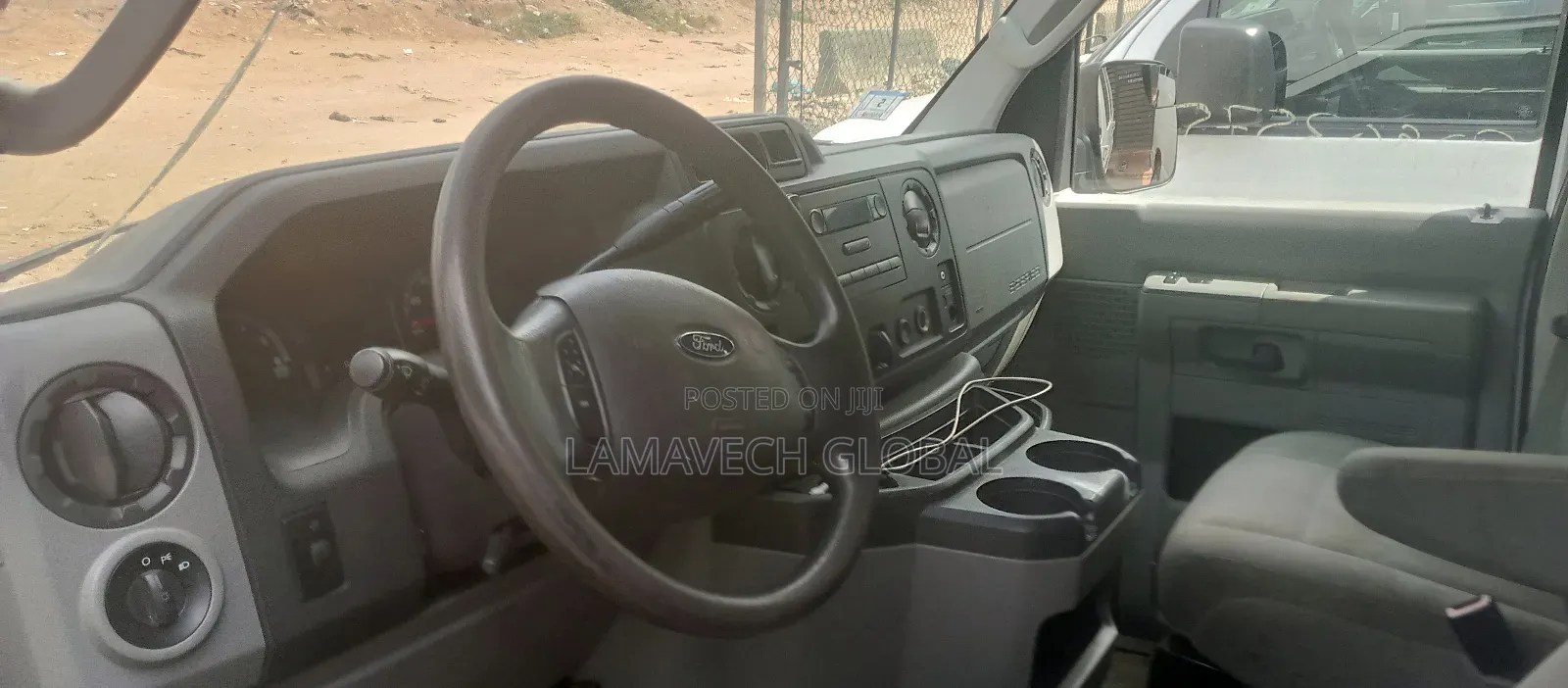 Ford E250 2014 White