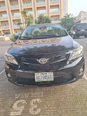 Toyota Corolla 2013 Black