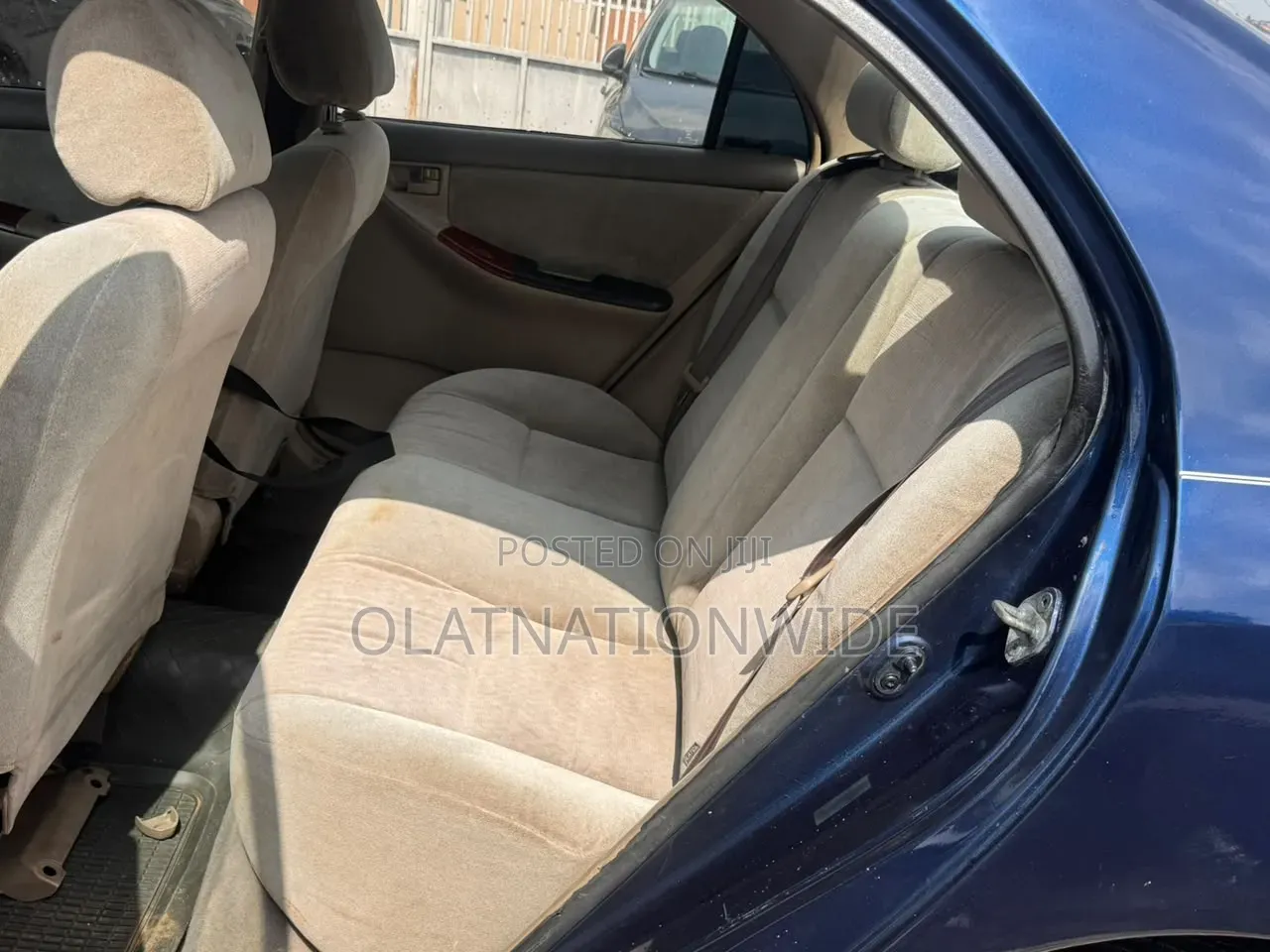 Toyota Corolla LE 2005 Blue