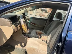 Toyota Corolla LE 2005 Blue