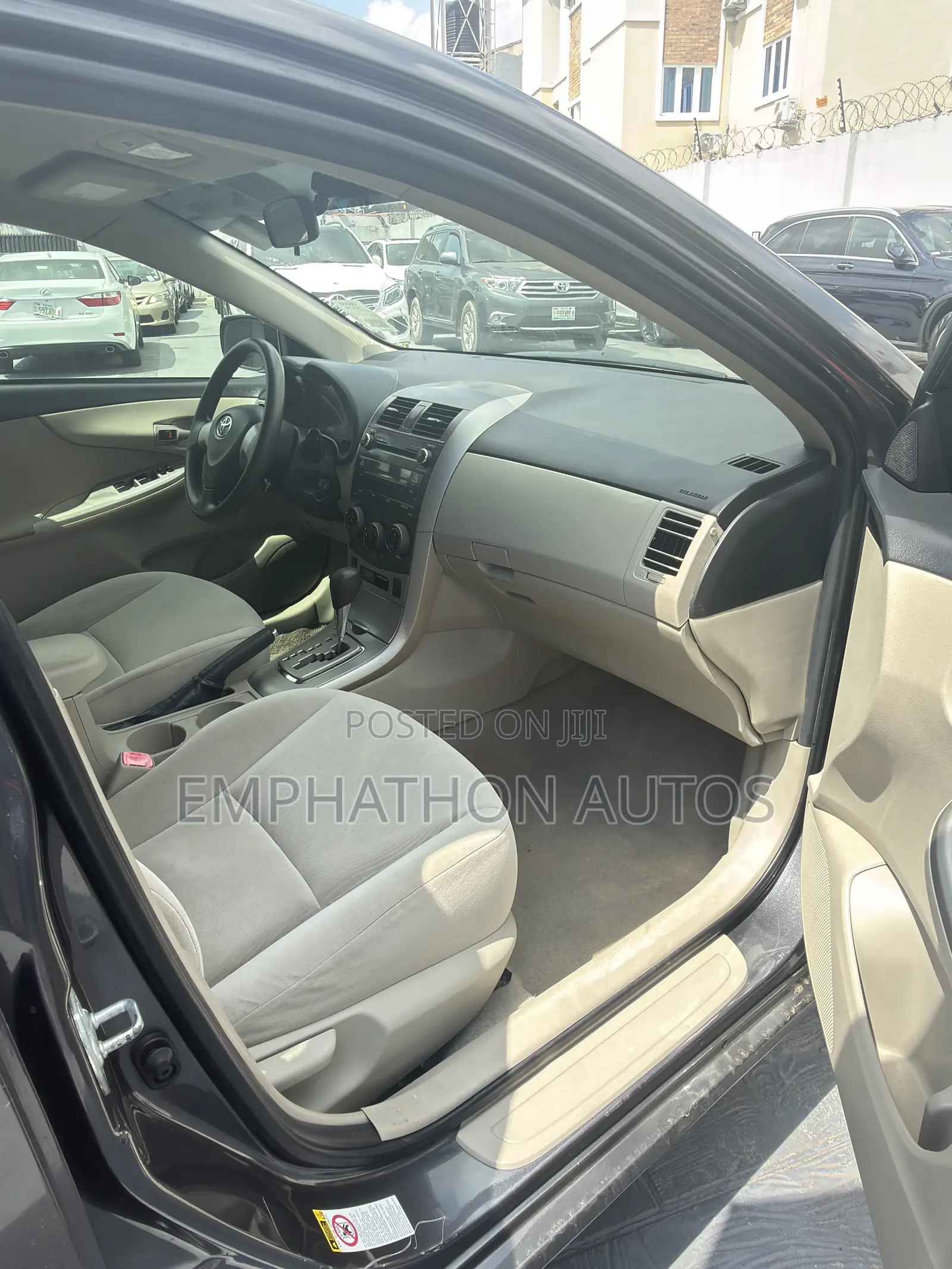 Toyota Corolla 2011 Gray