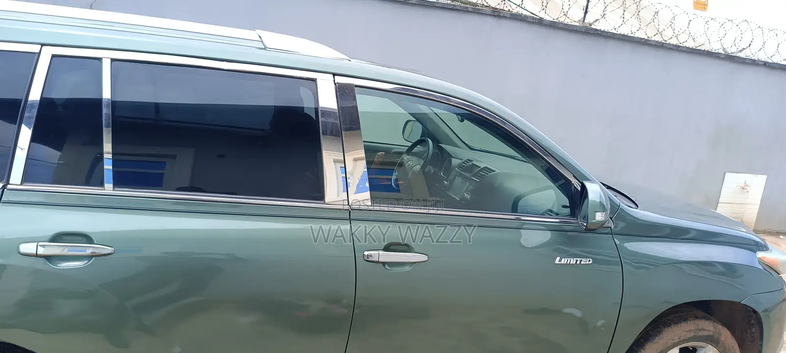 Toyota Highlander 2011 Pearl