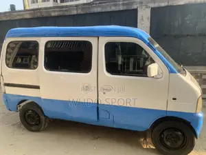 Suzuki Every 2010 White