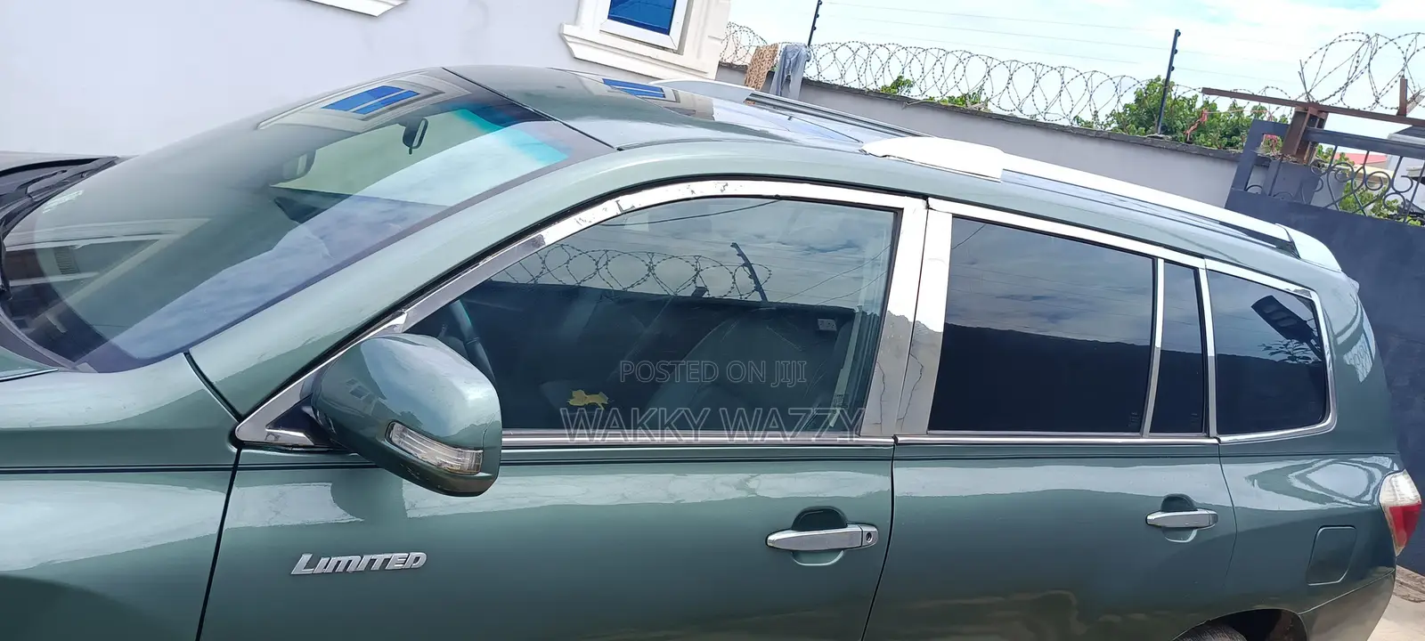 Toyota Highlander 2011 Pearl