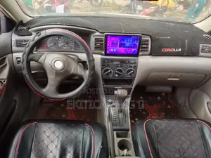 Toyota Corolla LE 2004 Silver