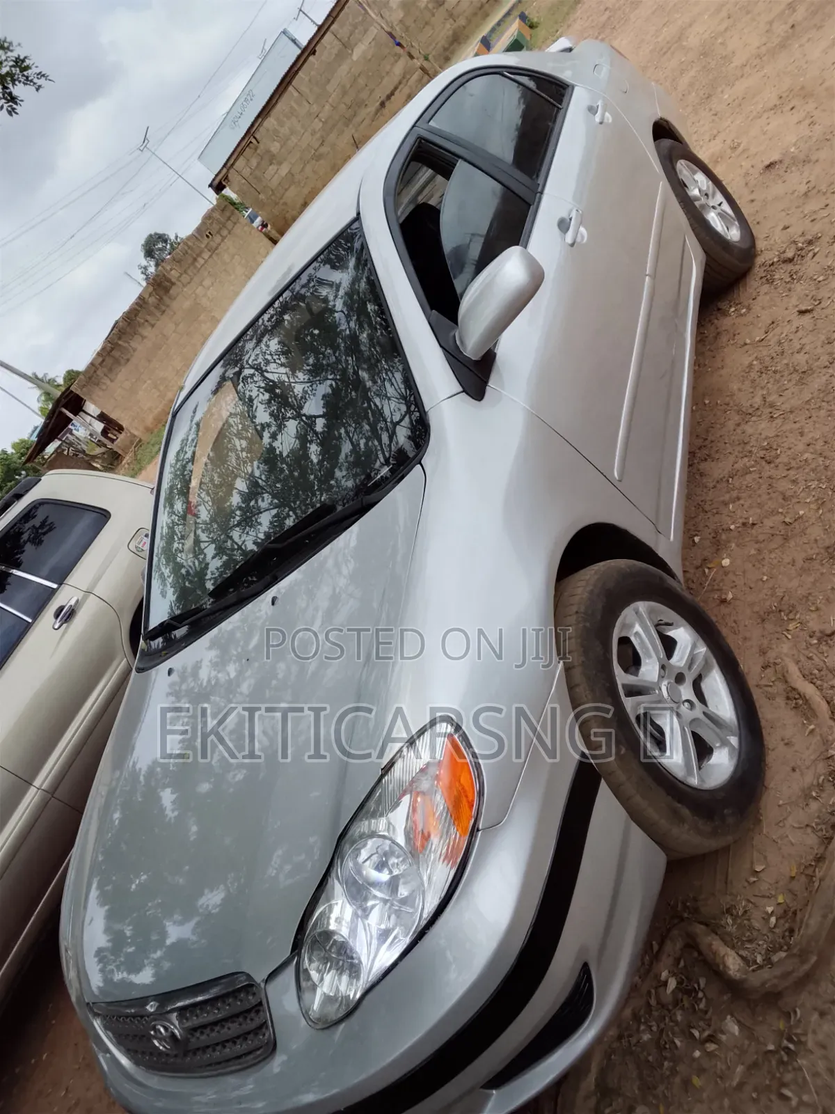 Toyota Corolla LE 2004 Silver