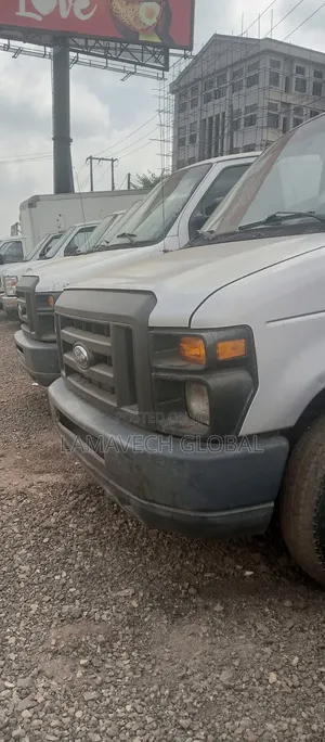 Ford E250 2014 White