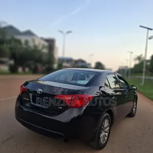Toyota Corolla 2016 Black