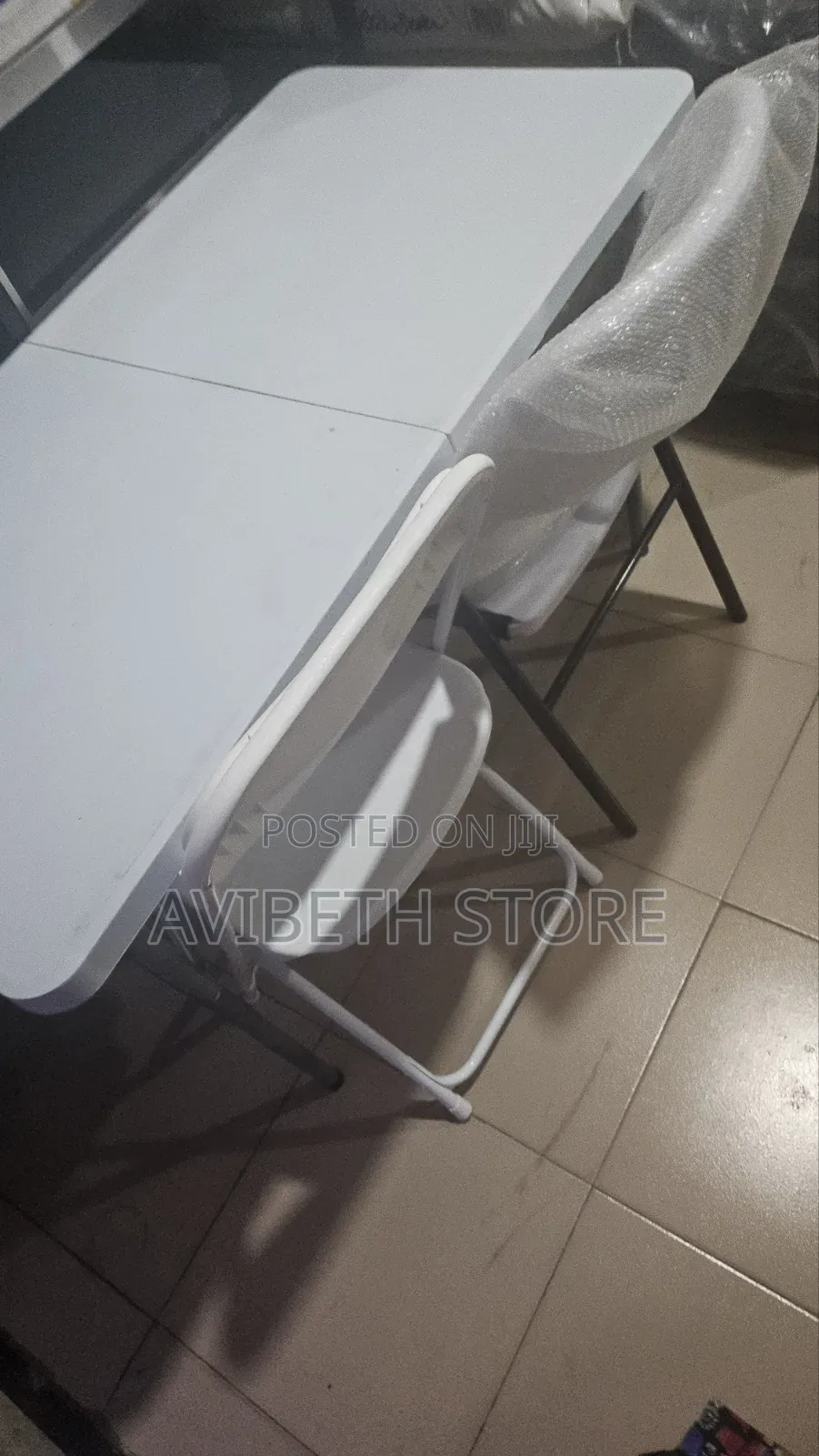4ft Foldable Table
